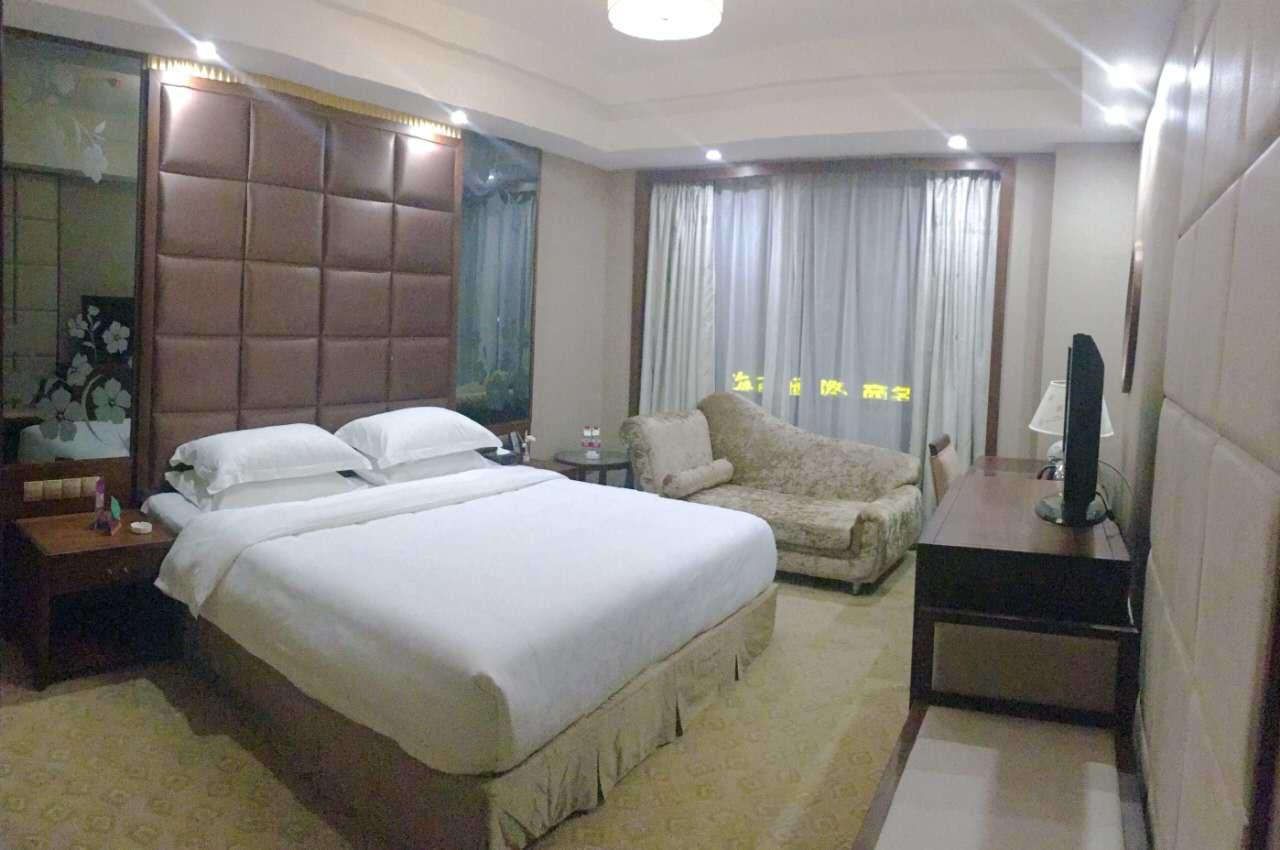 Hailian International Hotel Ji'an  Exterior photo